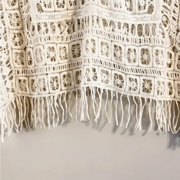 Lane Bryant Chic Ivory Crochet Blouse Size 14/16 - Picture 3 of 10